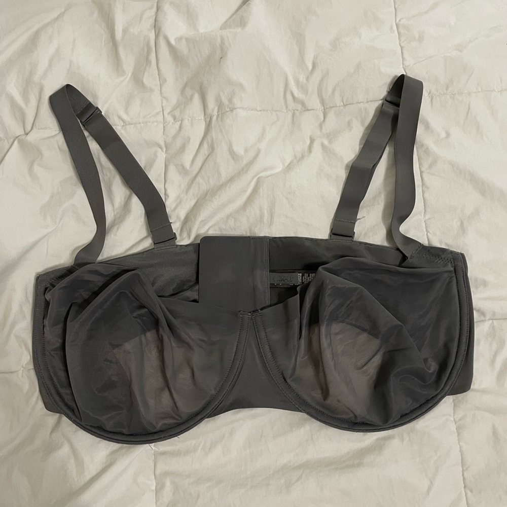 Skims Bra